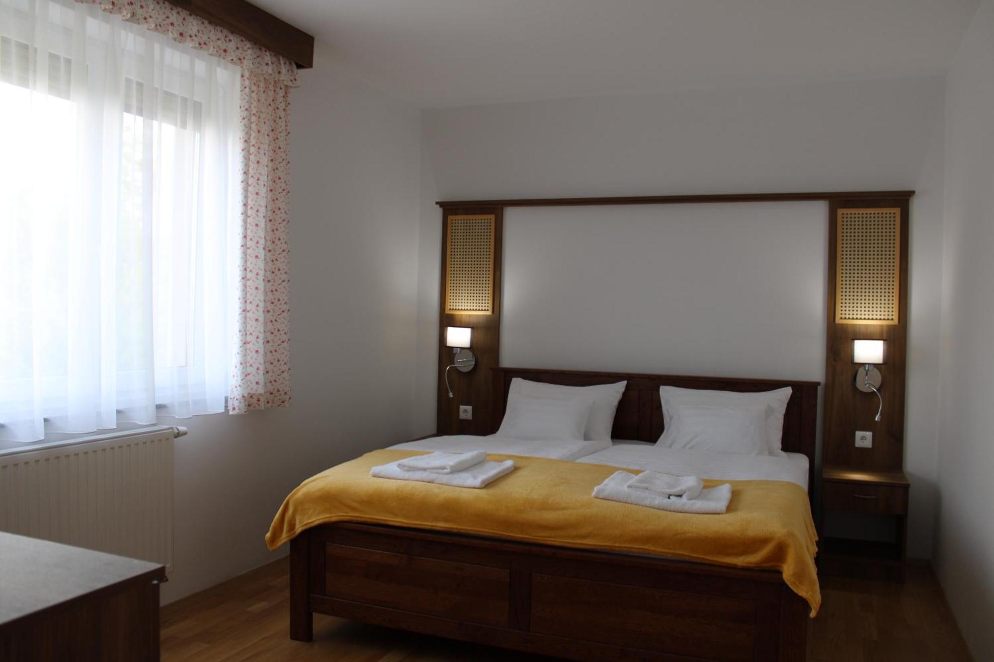 Mara Apartman Buek Екстер'єр фото