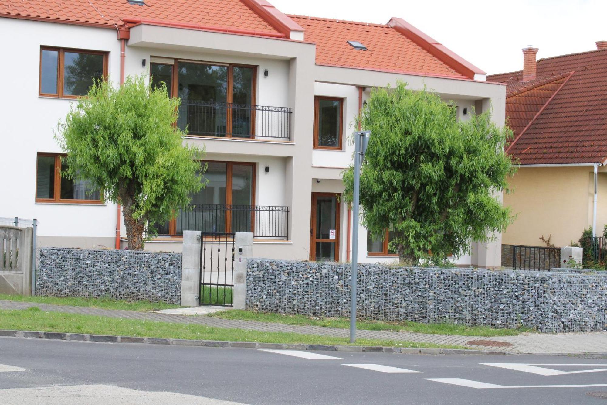 Mara Apartman Buek Екстер'єр фото
