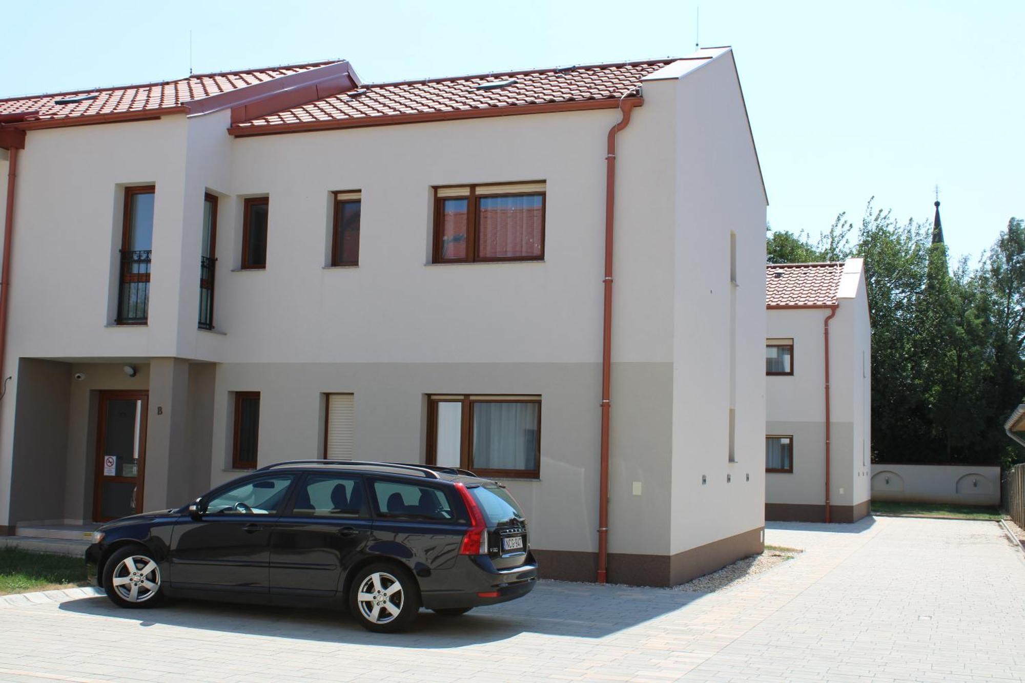 Mara Apartman Buek Екстер'єр фото